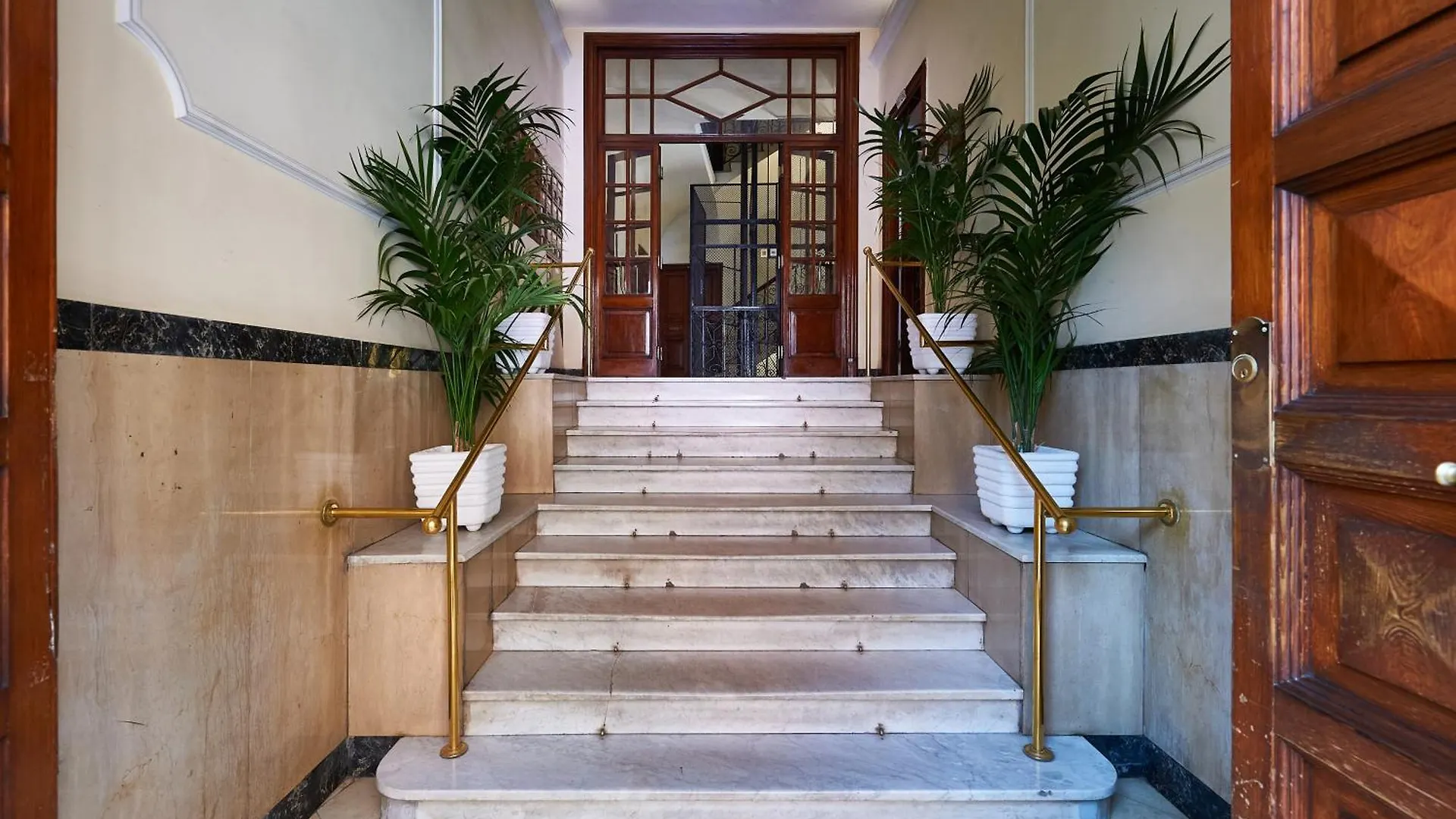 Vatican Lante Suite Rome Italy